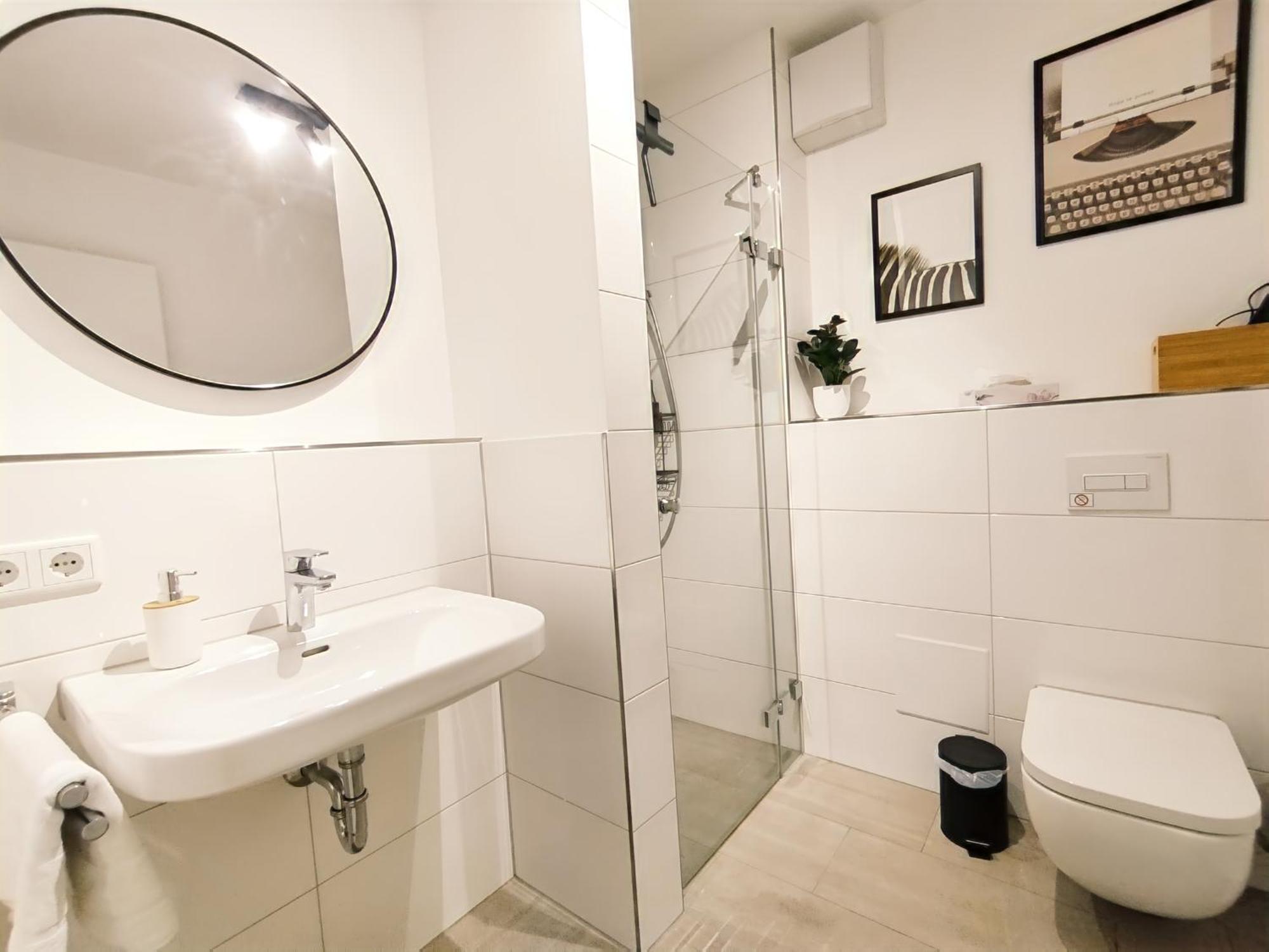 Bright Apartment Fuer Bis Zu 5 Erlangen Exterior photo