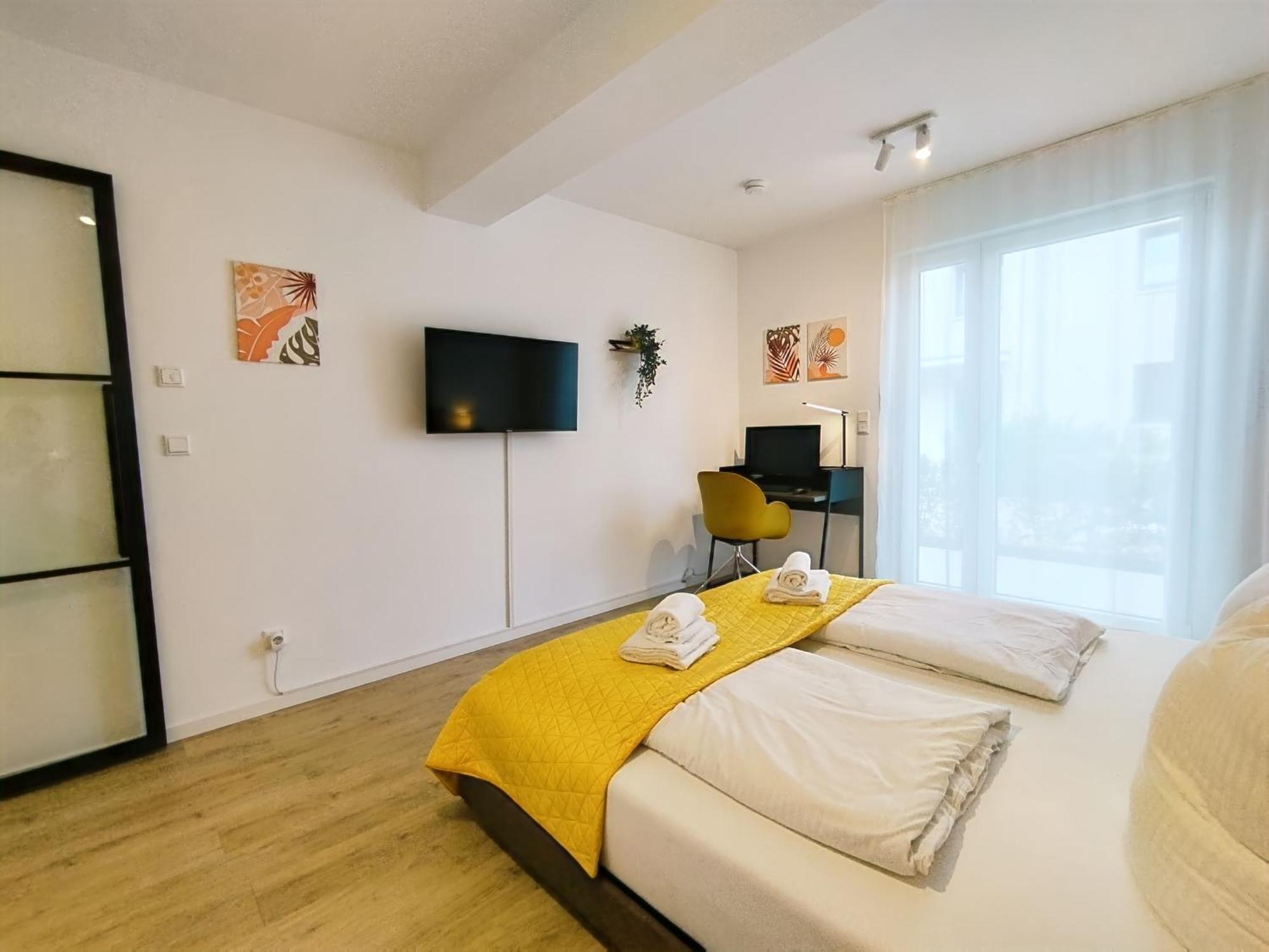 Bright Apartment Fuer Bis Zu 5 Erlangen Exterior photo