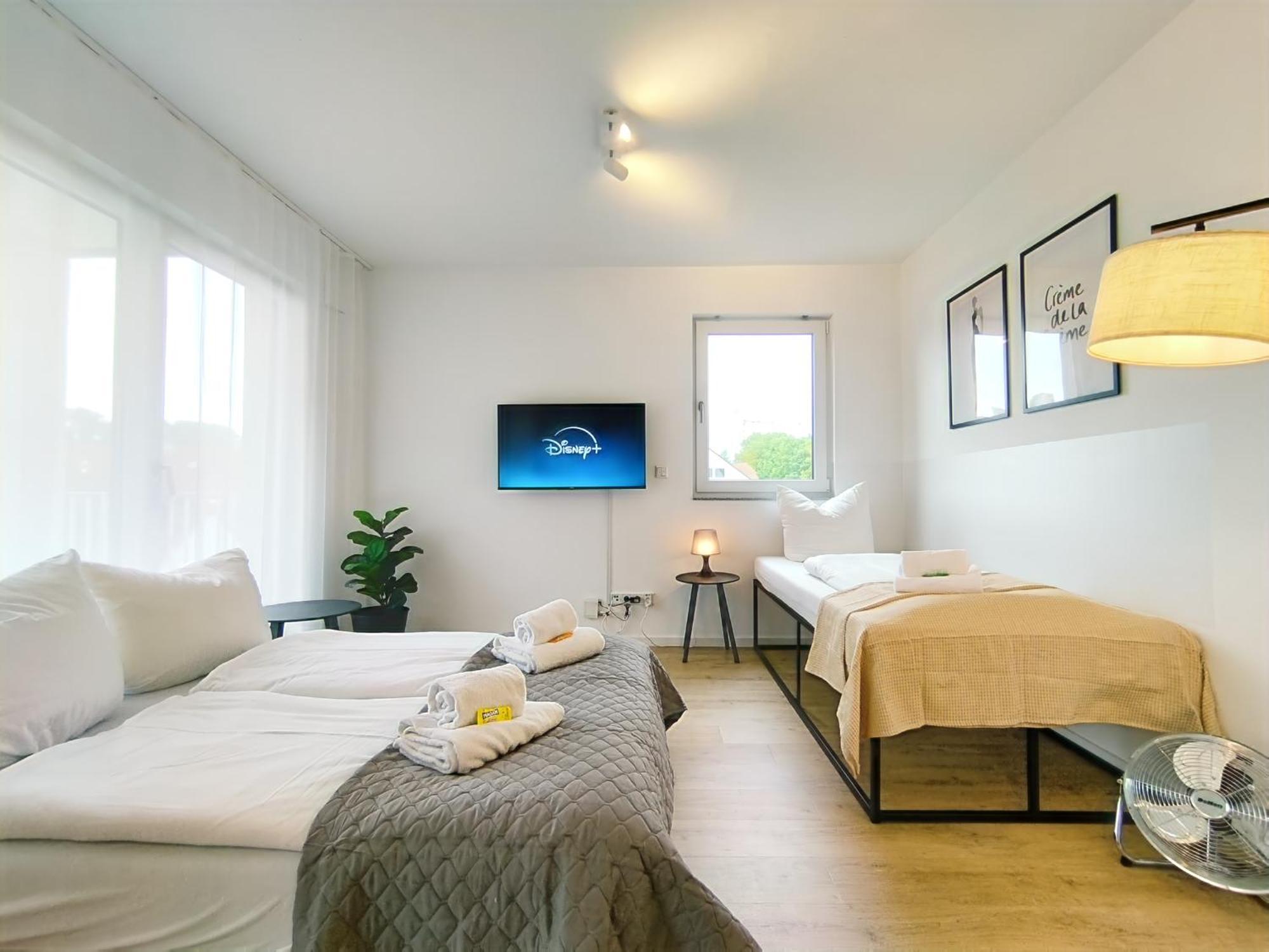 Bright Apartment Fuer Bis Zu 5 Erlangen Exterior photo