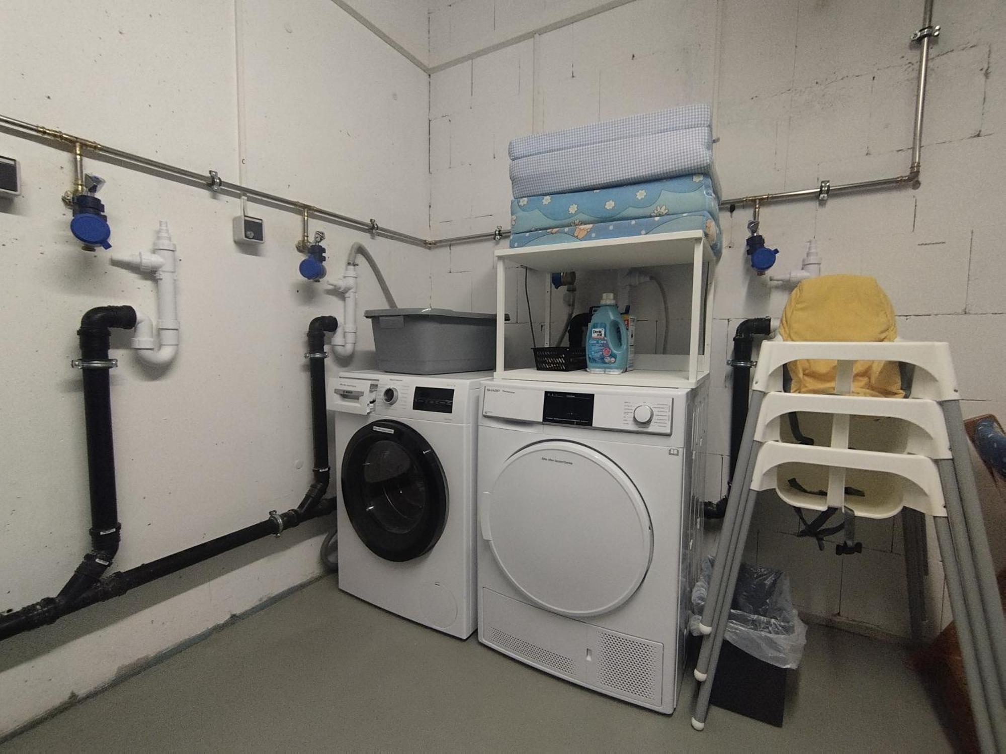 Bright Apartment Fuer Bis Zu 5 Erlangen Exterior photo