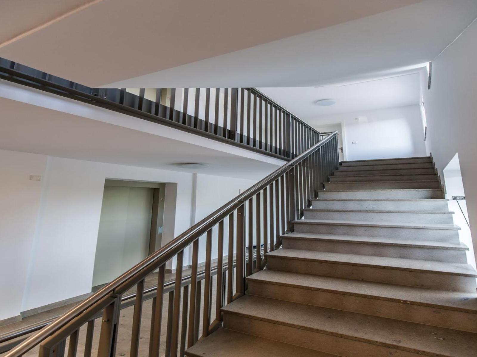 Bright Apartment Fuer Bis Zu 5 Erlangen Exterior photo